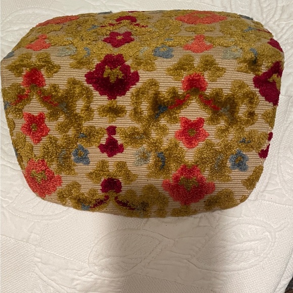 Floral Patterned Clutch - Picture 7 of 8